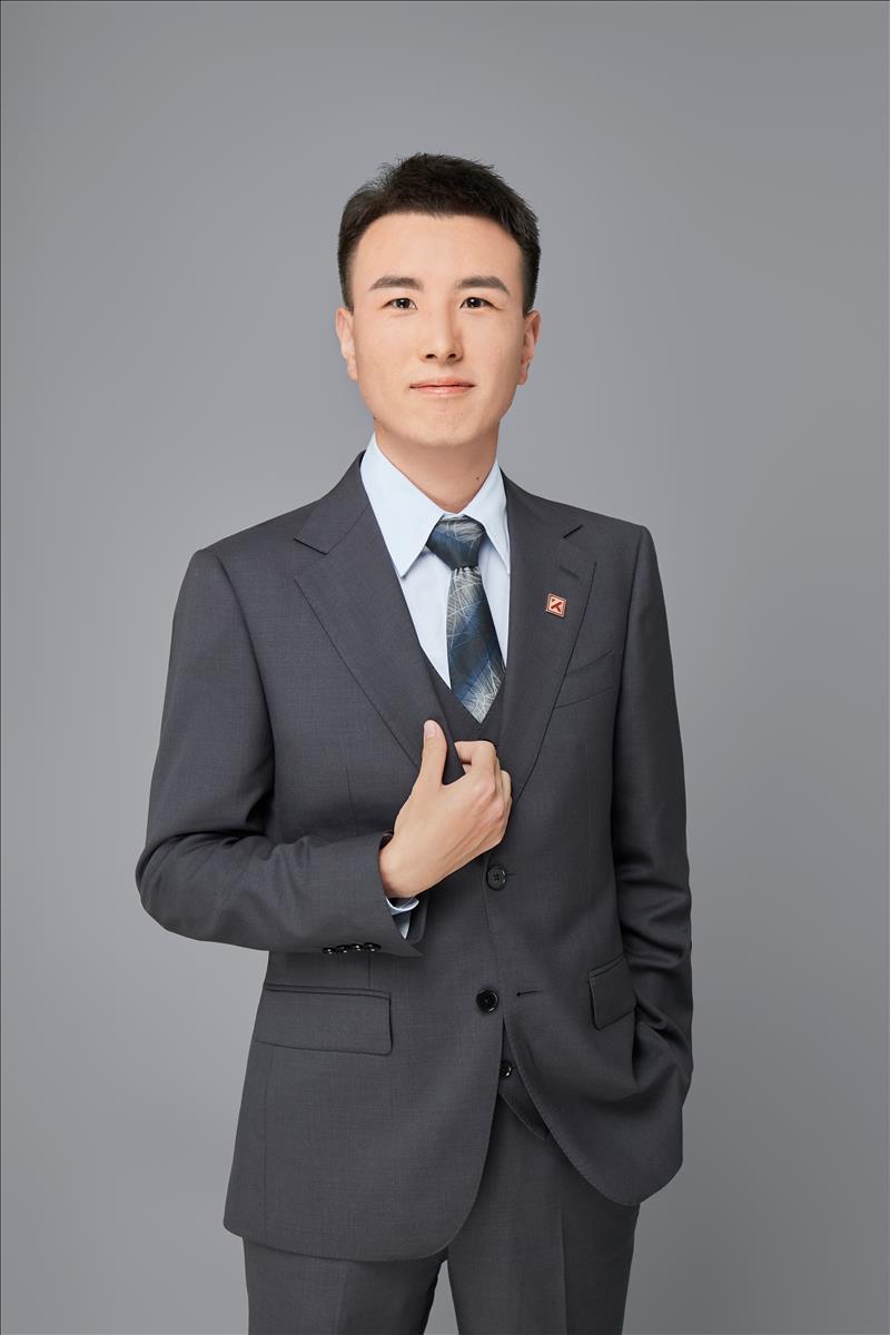 生杰元（实习律师）