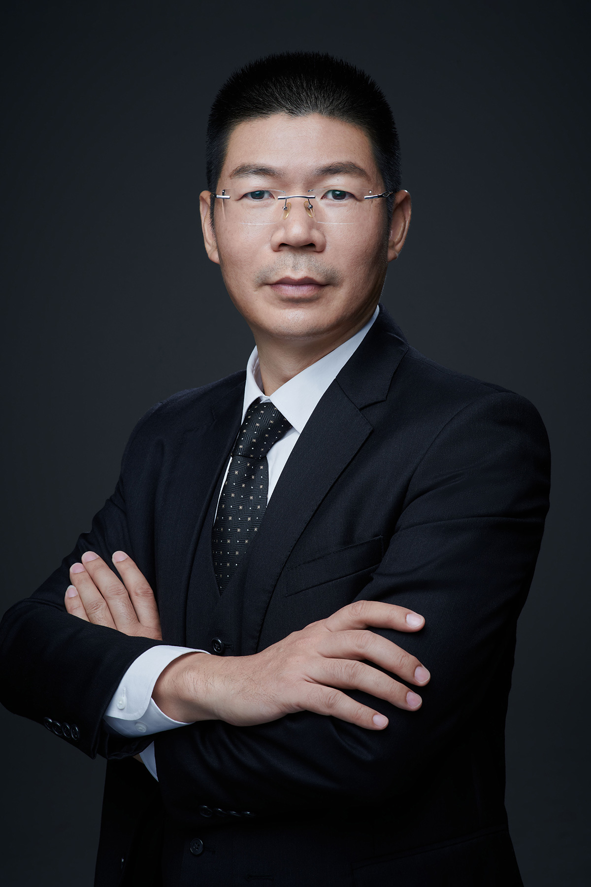 首席合伙人：邬建军